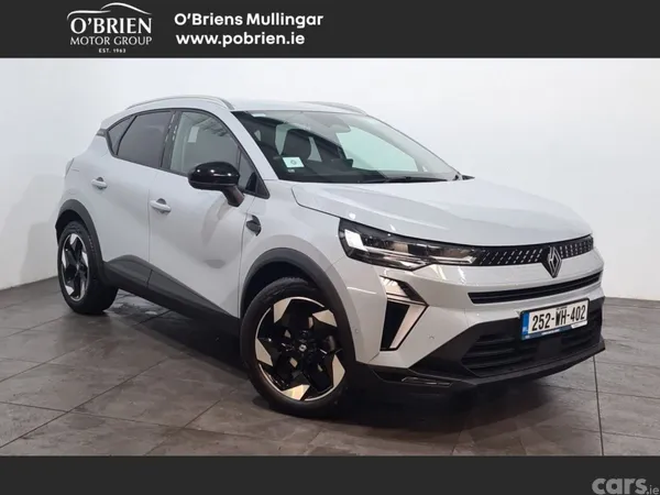 Renault Captur Hatchback, Petrol, 2025, Grey