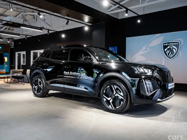 Peugeot 2008 MPV, Electric, 2026, Black