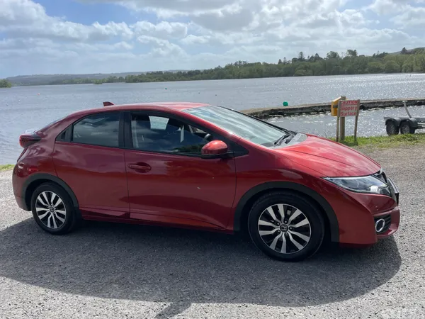 Honda Civic Hatchback, Diesel, 2017, Red