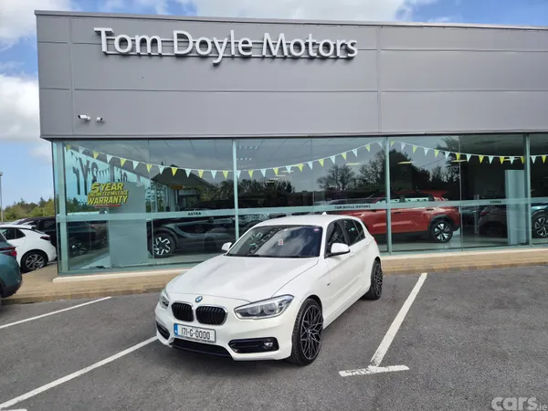 BMW 1-Series Hatchback, Diesel, 2017, White