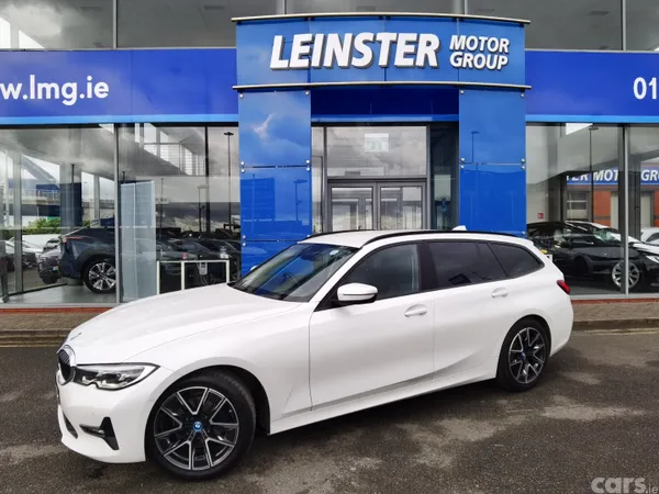 BMW 3-Series Estate, Diesel, 2022, White