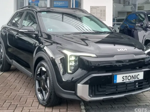 Kia Stonic SUV, Petrol, 2027, Black