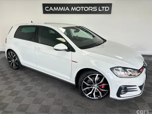 Volkswagen Golf Hatchback, Petrol, 2019, White
