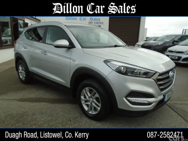 Hyundai Tucson MPV, Petrol, 2018, Silver