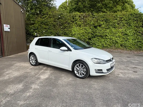Volkswagen Golf Hatchback, Petrol, 2017, White