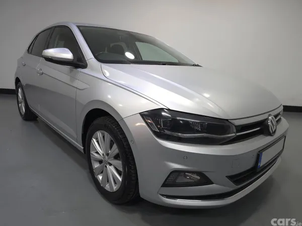 Volkswagen Polo Hatchback, Petrol, 2018, Silver