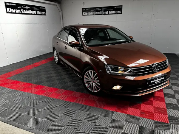 Volkswagen Jetta Saloon, Diesel, 2017, Brown