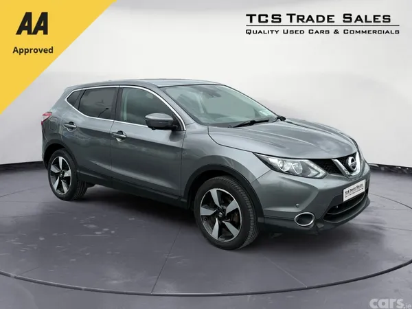 Nissan Qashqai SUV, Diesel, 2017, Grey