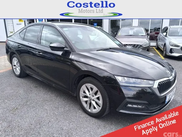 Skoda Octavia Saloon, Diesel, 2021, Black