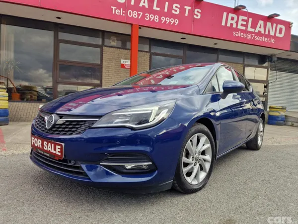 Opel Astra Hatchback, Diesel, 2020, Blue