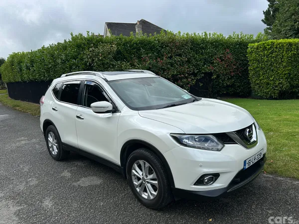 Nissan X-Trail SUV, Diesel, 2016, White