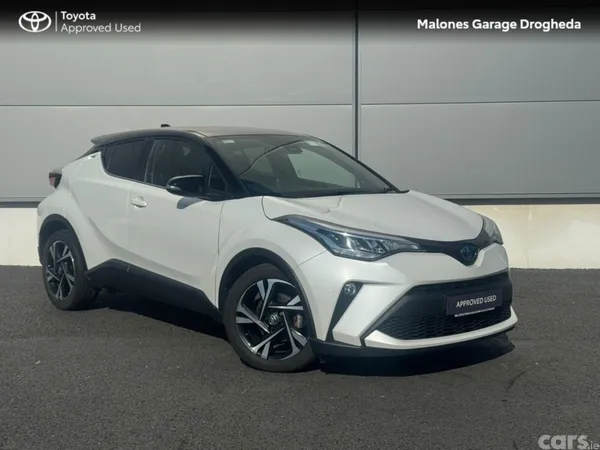 Toyota C-HR SUV, Petrol Hybrid, 2023, White