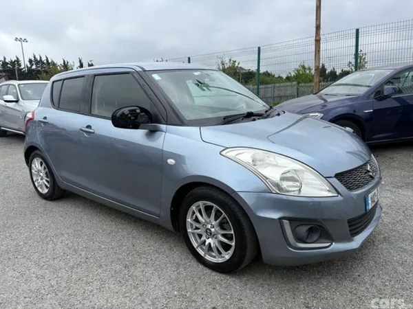 Suzuki Swift Hatchback, Petrol, 2014, Blue
