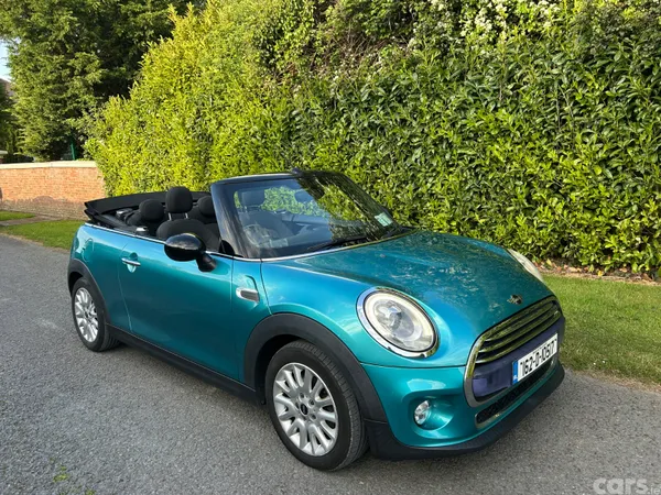 Mini Cooper Convertible, Diesel, 2016, Blue