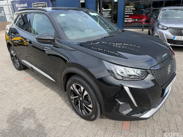 Peugeot 2008 MPV, Petrol, 2023, Black
