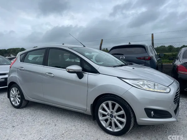 Ford Fiesta Hatchback, Diesel, 2016, Silver