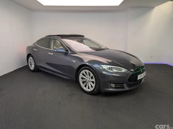 Tesla Model S Hatchback, Electric, 2014, Grey