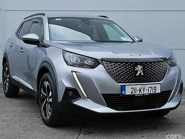 Peugeot 2008 MPV, Petrol, 2021, Grey