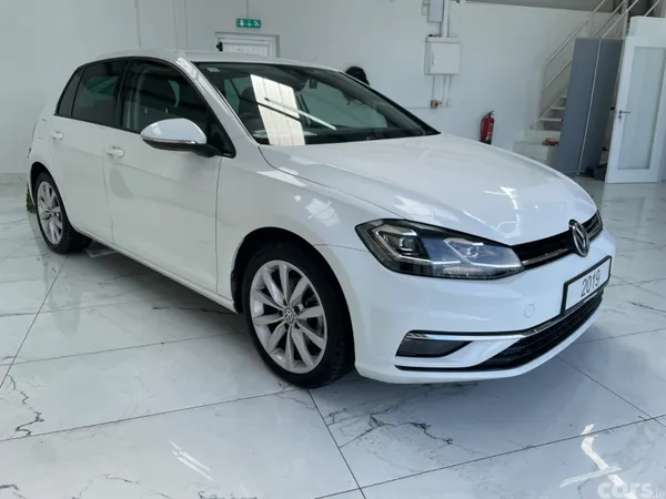 Volkswagen Golf Hatchback, Petrol, 2018, White