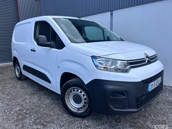 Citroen Berlingo MPV, Diesel, 2023, White