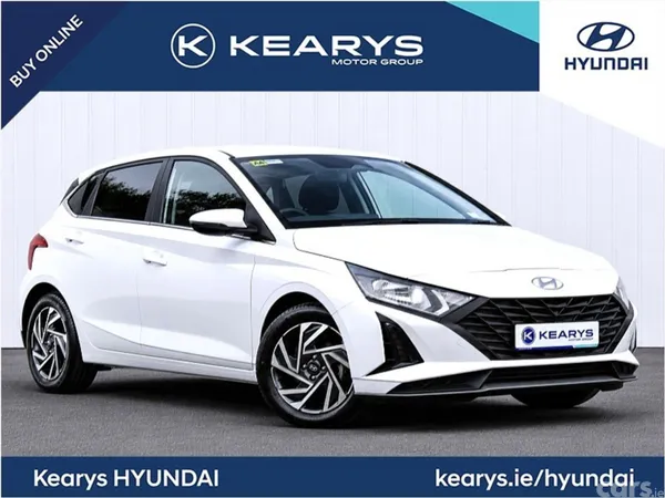 Hyundai i20 Hatchback, Petrol, 2026, White