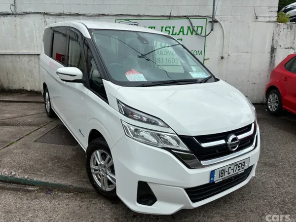 Nissan Serena Hatchback, Petrol Hybrid, 2018, White