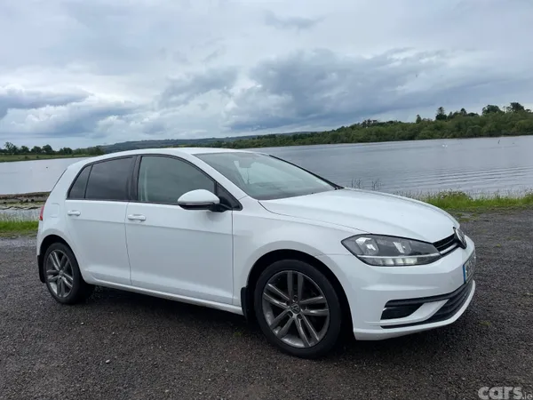 Volkswagen Golf Estate, Diesel, 2018, White