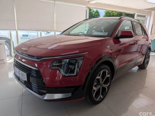 Kia Niro SUV, Petrol Hybrid, 2026, Red