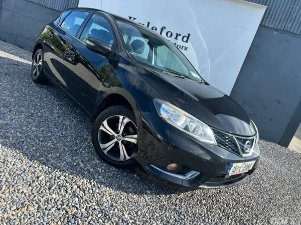 Nissan Pulsar Hatchback, Petrol, 2015, Black