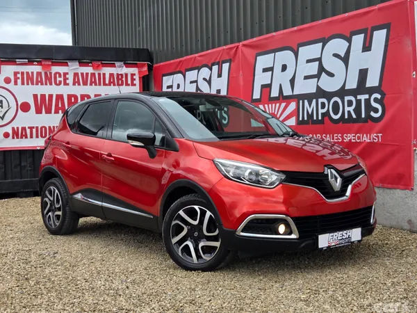Renault Captur Hatchback, Petrol, 2016, Red
