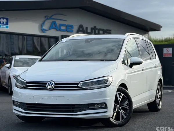 Volkswagen Touran MPV, Diesel, 2020, White