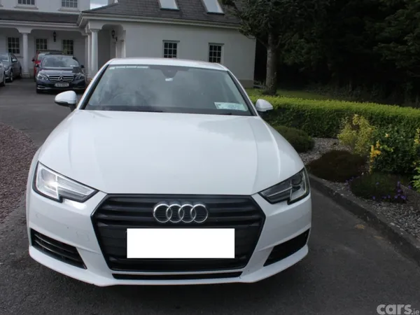 Audi A4 Saloon, Diesel, 2018, White