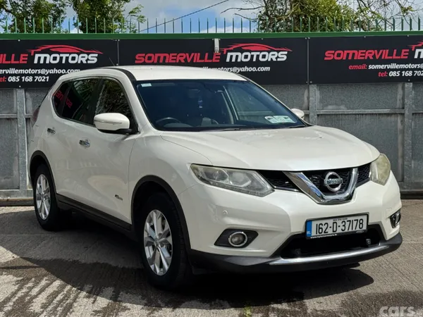 Nissan X-Trail SUV, Petrol Hybrid, 2016, White