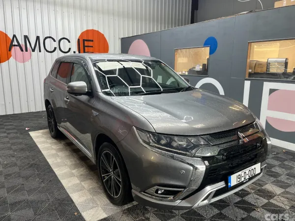 Mitsubishi Outlander Convertible, Petrol Plug-in Hybrid, 2019, Grey