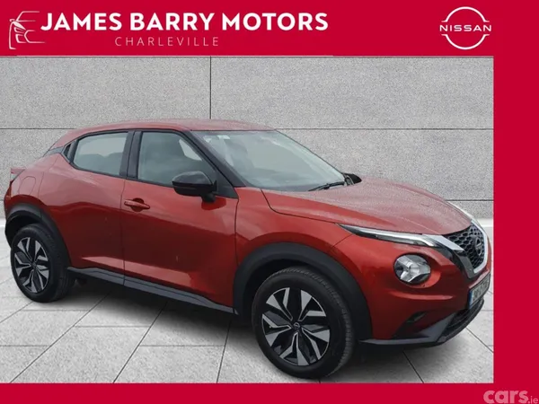 Nissan Juke SUV, Petrol, 2024, Red