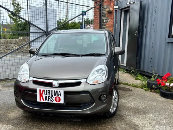 Toyota Passo Hatchback, Petrol, 2015, Green