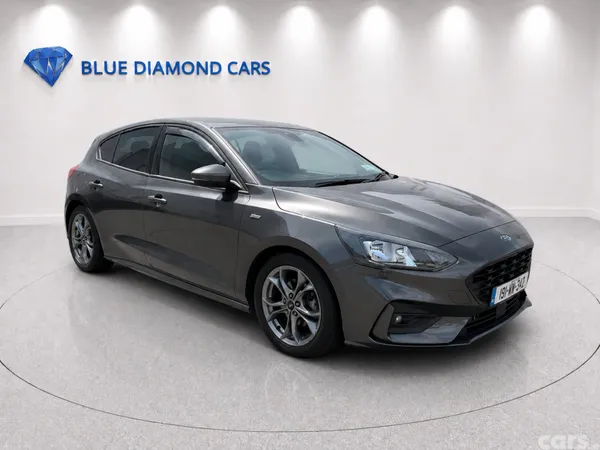 Ford Focus Hatchback, Diesel, 2019, Grey