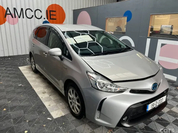Toyota Prius MPV, Petrol Hybrid, 2019, Silver