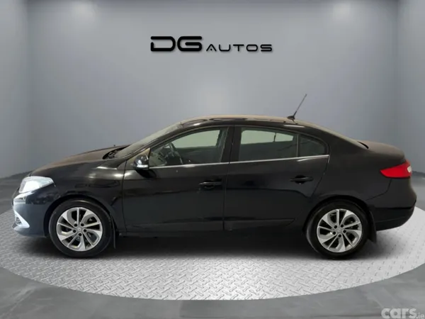 Renault Fluence Saloon, Diesel, 2015, Black