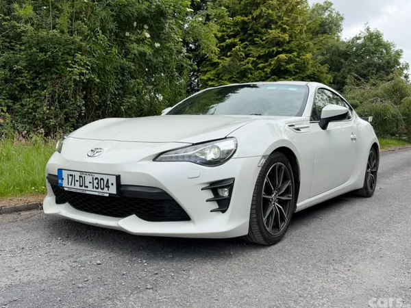 Toyota GT86 Coupe, Petrol, 2017, White