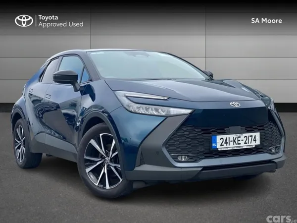 Toyota C-HR SUV, Petrol Hybrid, 2024, Blue