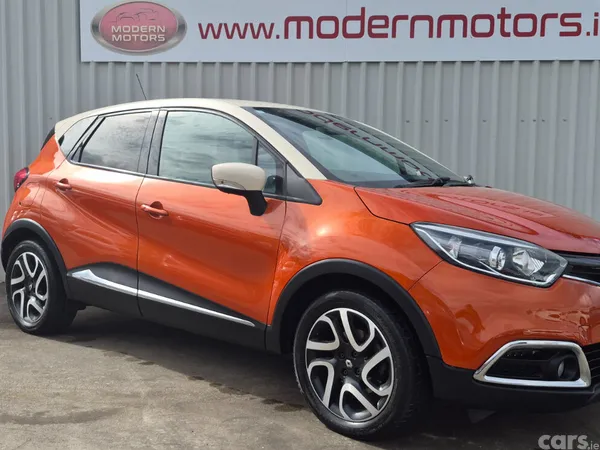 Renault Captur MPV, Petrol, 2015, Orange