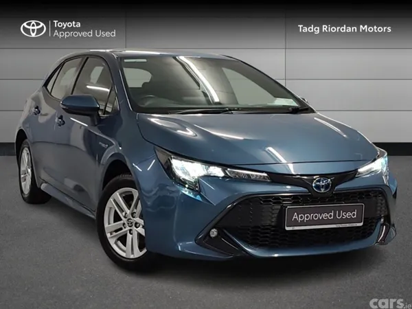 Toyota Corolla Hatchback, Petrol Hybrid, 2021, Blue