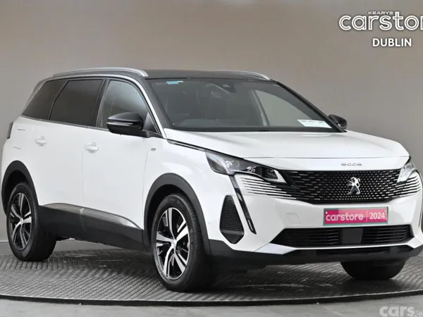 Peugeot 5008 MPV, Petrol Hybrid, 2024, White