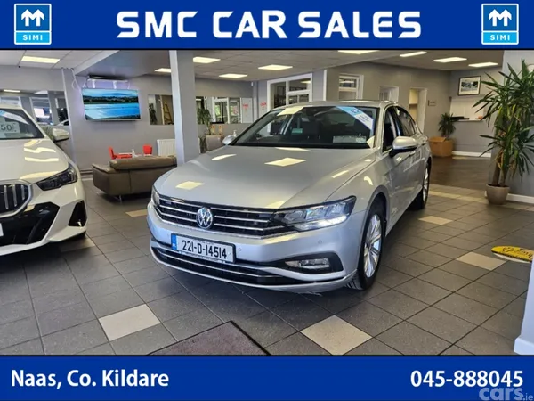 Volkswagen Passat Saloon, Diesel, 2022, Grey