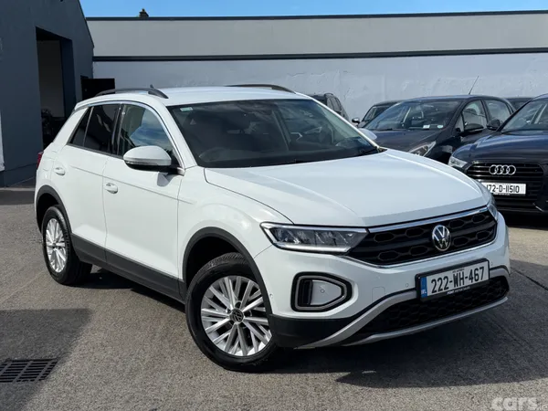Volkswagen T-Roc SUV, Petrol, 2022, White