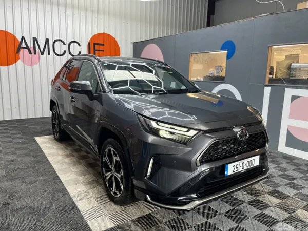 Toyota RAV4 SUV, Petrol Hybrid, 2025, Grey