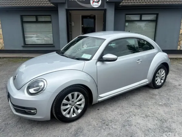 Volkswagen Beetle Hatchback, Petrol, 2015, Silver