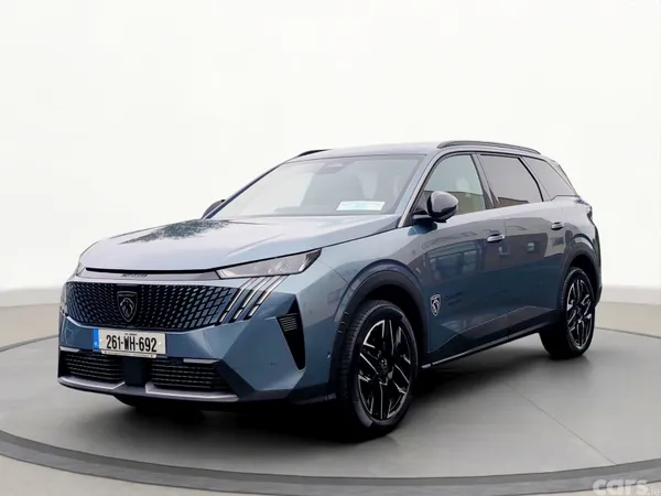 Peugeot 5008 MPV, Petrol Hybrid, 2026, Blue