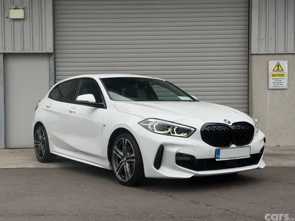 BMW 1-Series Hatchback, Diesel, 2021, White